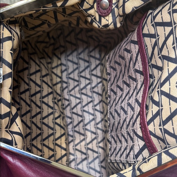 Zac Posen Deep Red Leather Shoulder Bag - Picture 8 of 8